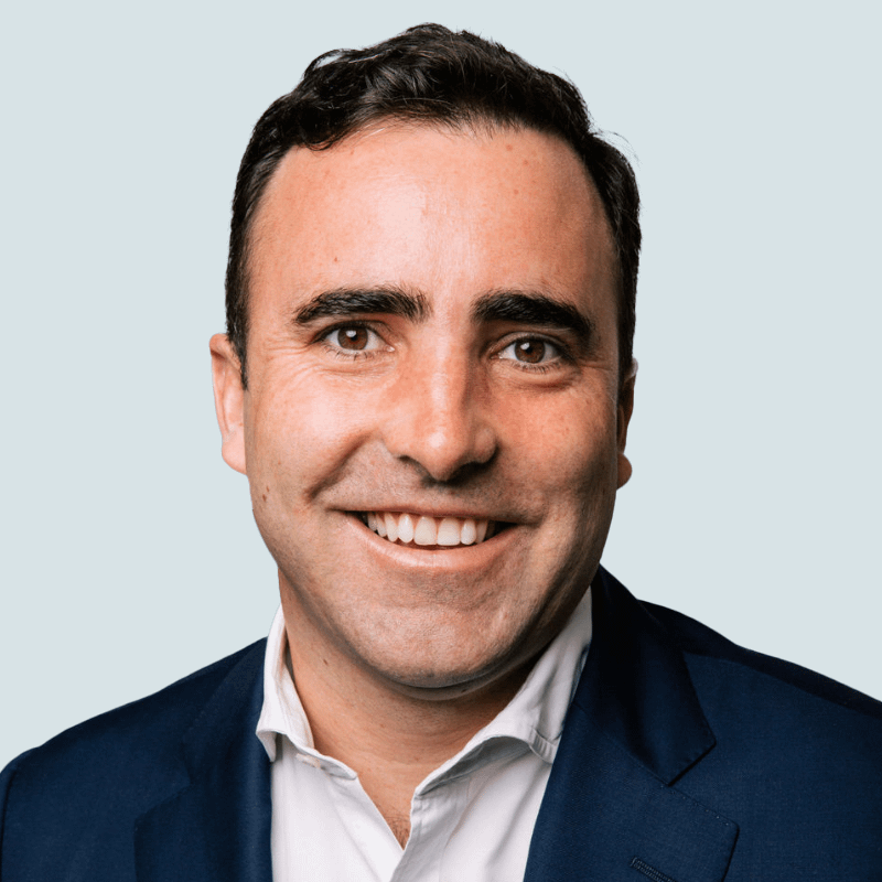 Daniel Stacey Headshot